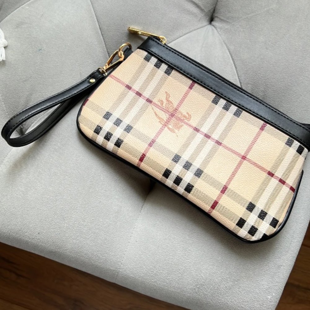 Burberry Wristlet